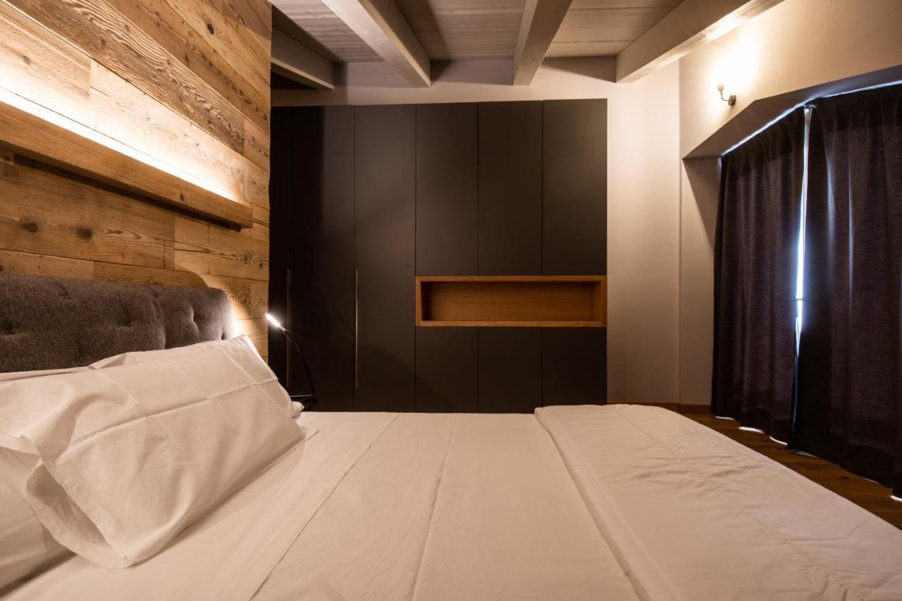 Casa Vacanze Ranuncolo 6 ซุตริโอ ภายนอก รูปภาพ